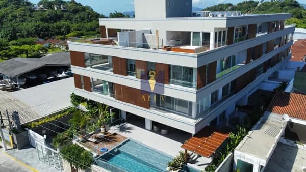 Apartamento vista mar de alto padrão à venda no Itaguá em Ubatuba/SP