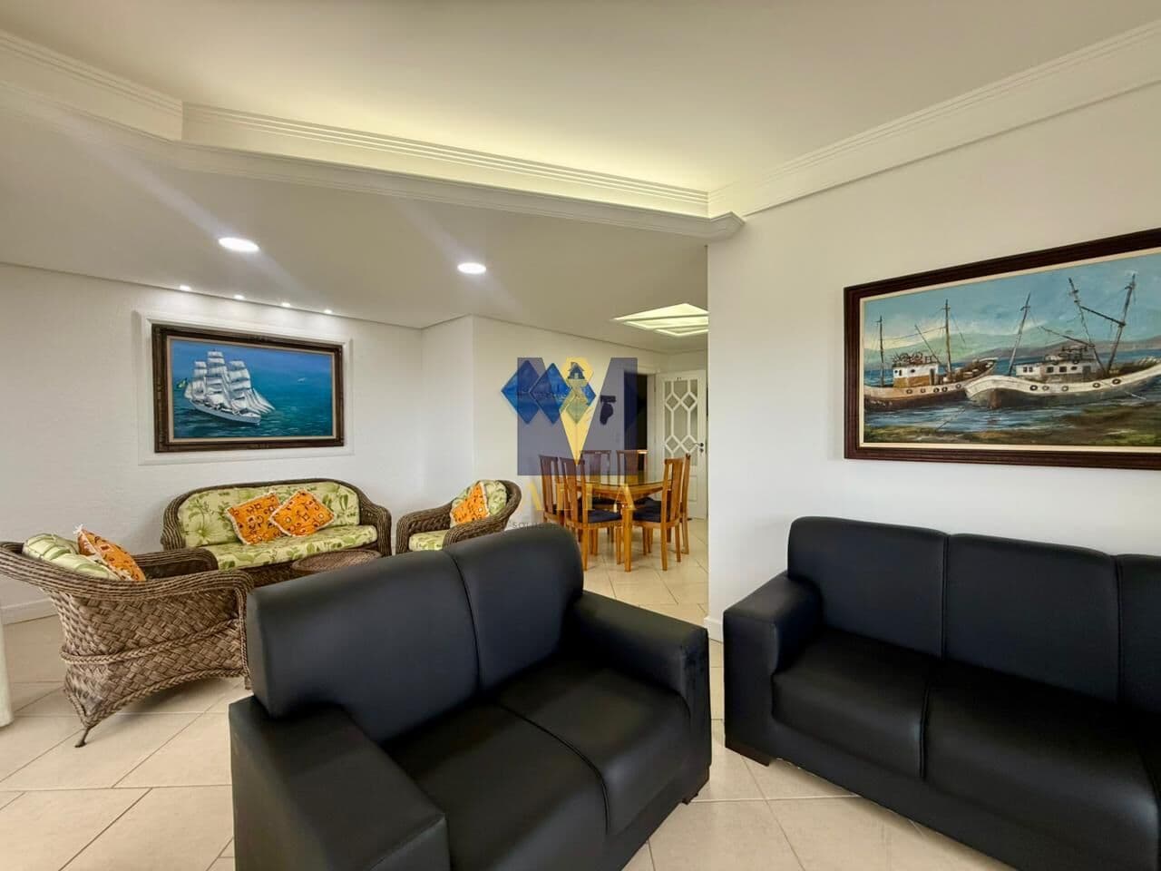 Apartamento de 3 dormitórios com vista para o mar