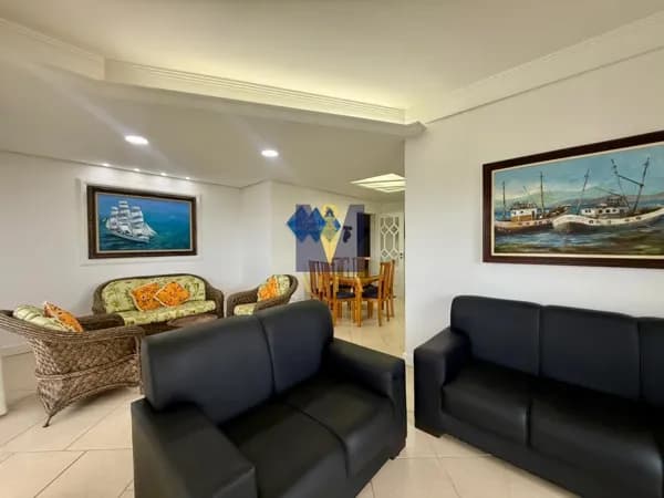 Apartamento de 3 dormitórios com vista para o mar