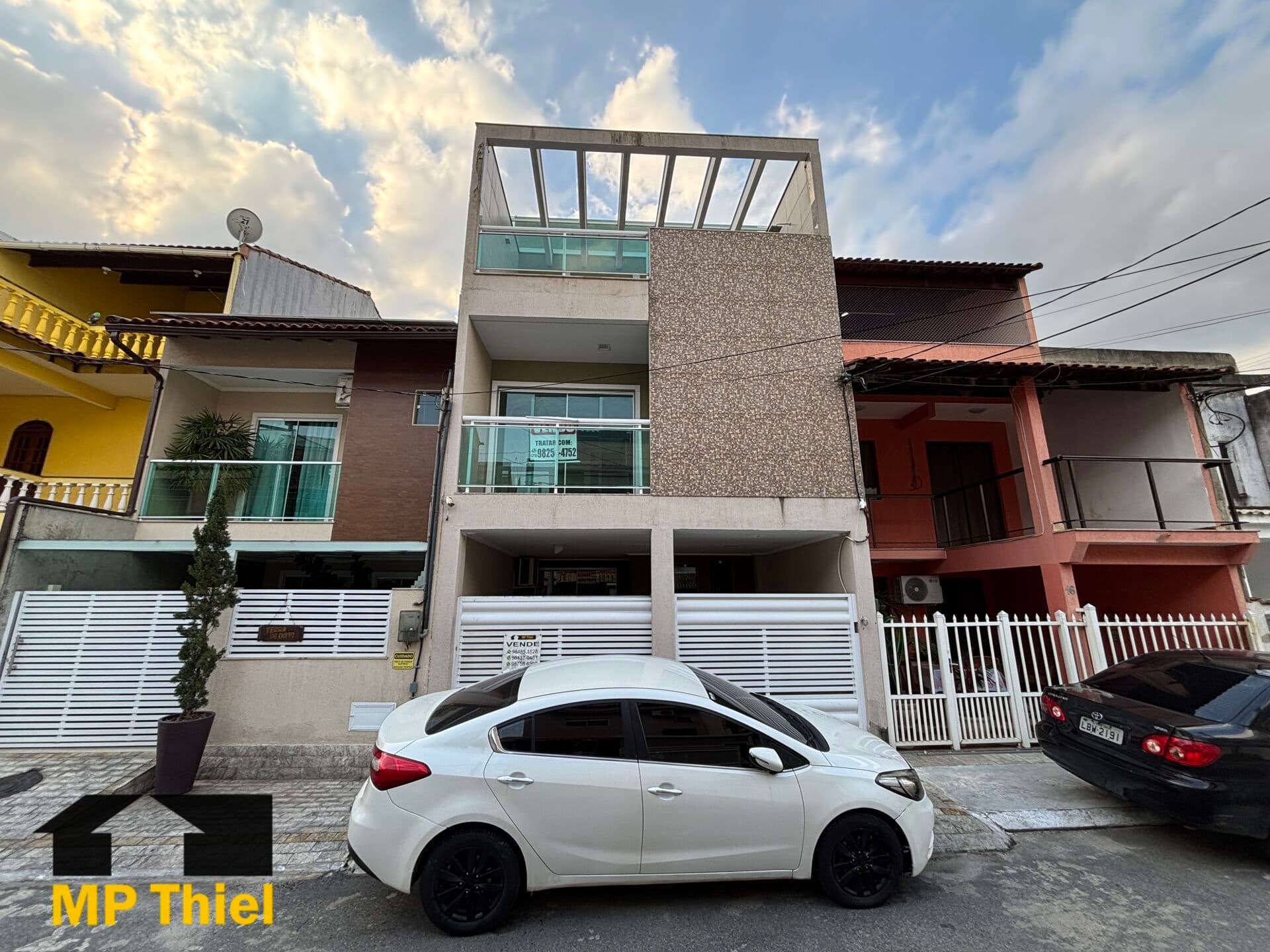 Cond. Beija-Flor I, Triplex Espetacular com Terraço Gourmet Climatizado