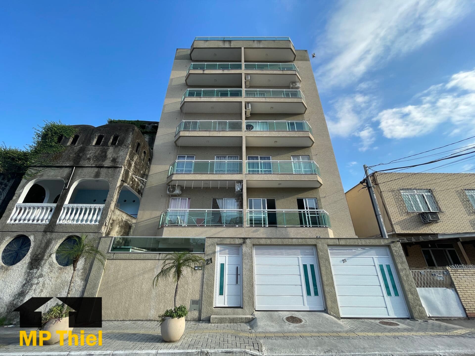 Apartamento com 2 Suítes no Centro de Mesquita