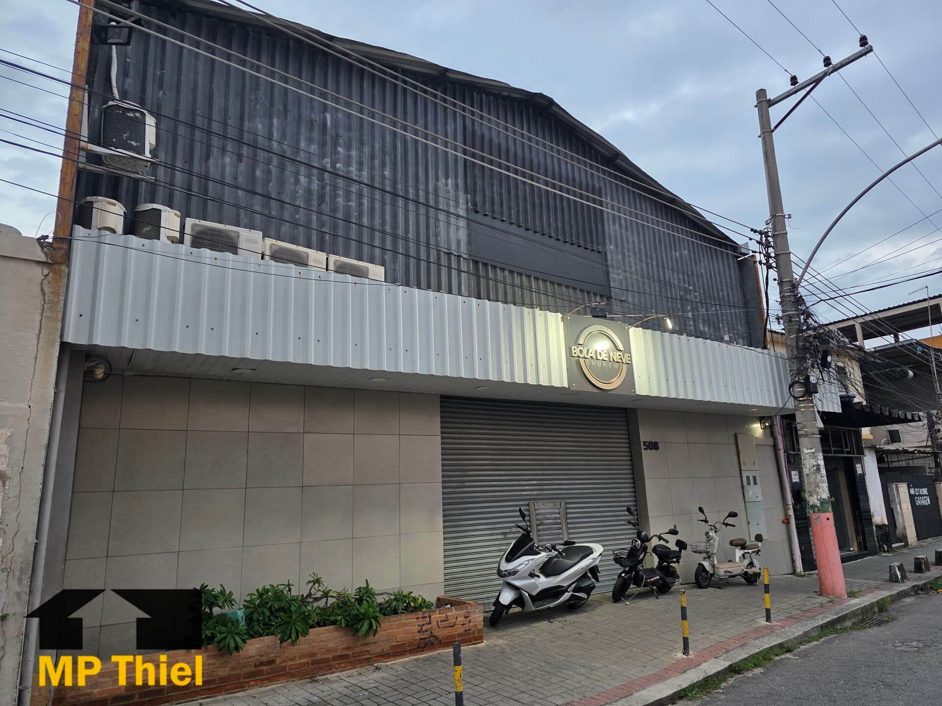 Pavilhão/Galpão Comercial - Excelente Oportunidade no Centro de Nilópolis