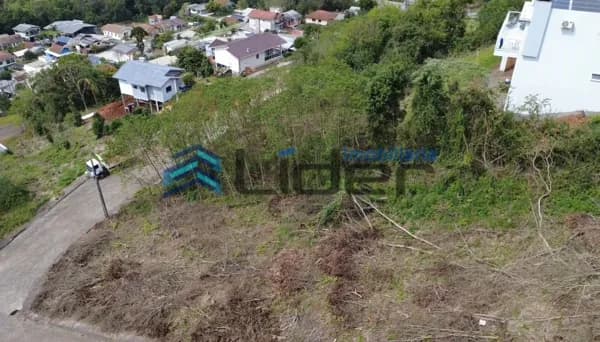 Terreno à venda em Arabutã