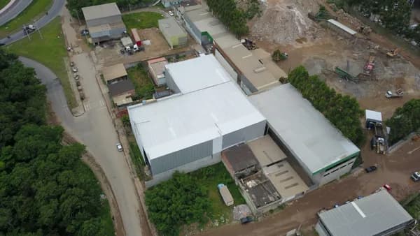 Galpão/Depósito/Armazém em Vila Velha - Araçás