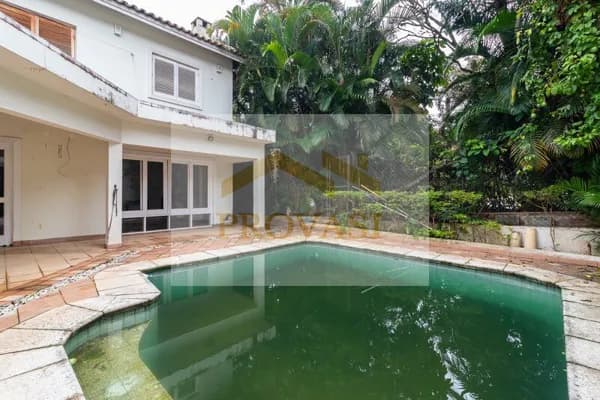 Casa com 4 dormitórios e 270 metros à venda em Alphaville - Residencial 11