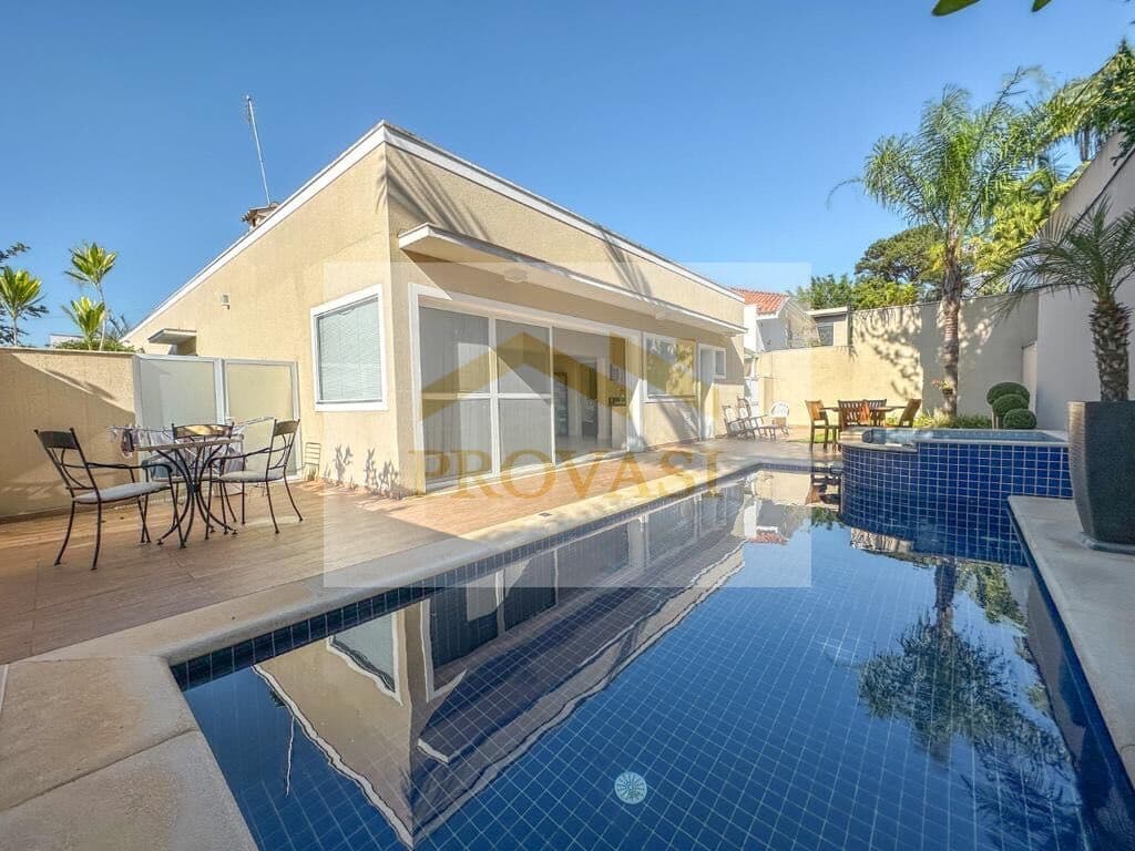 Casa com 4 suítes- 592m2- Residencial 1- Alphaville- Barueri/SP- Por R$ 5.650.000,00