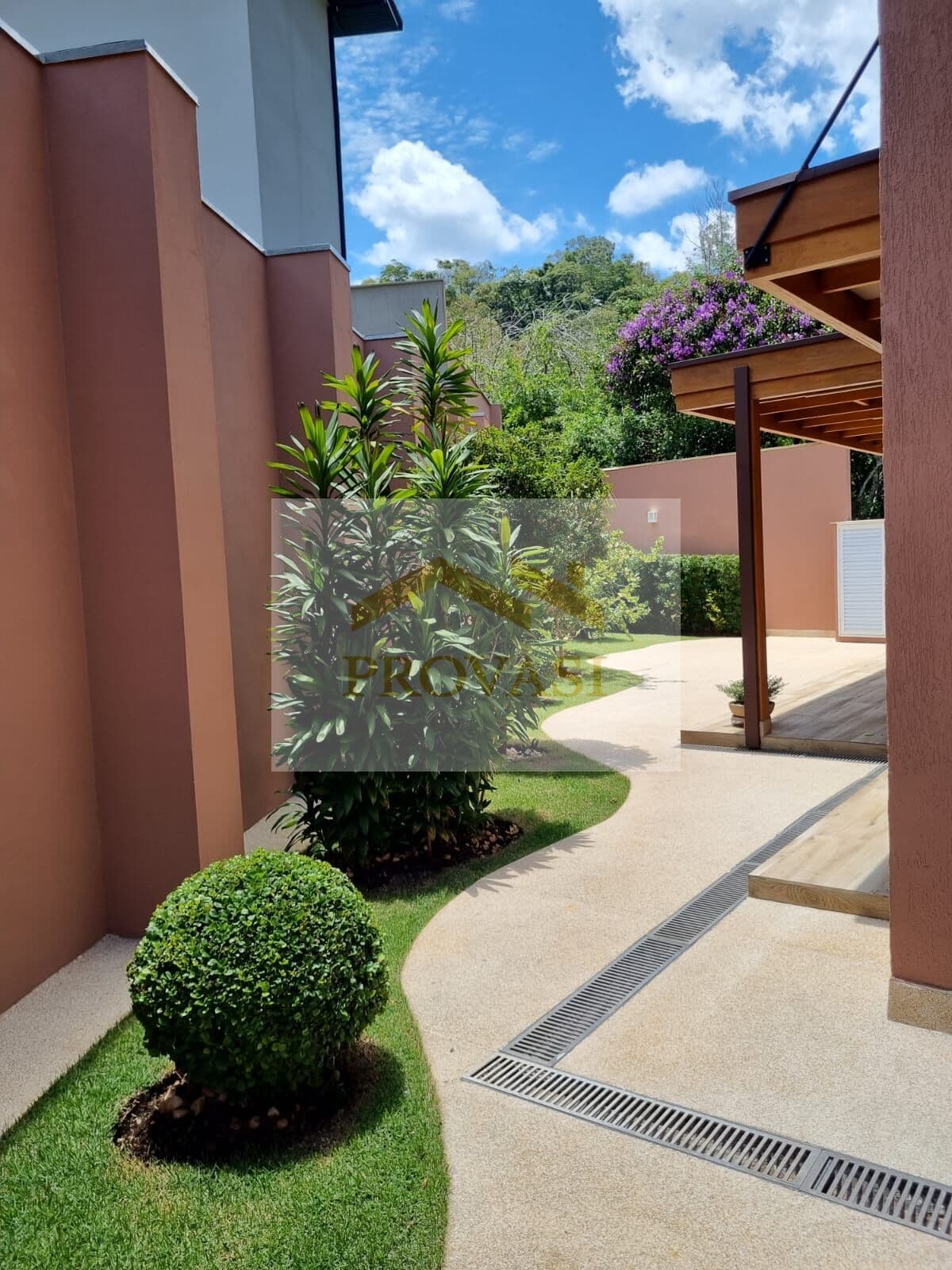 Casa no Valville 2 para venda - valor R$ 2.250.000,00