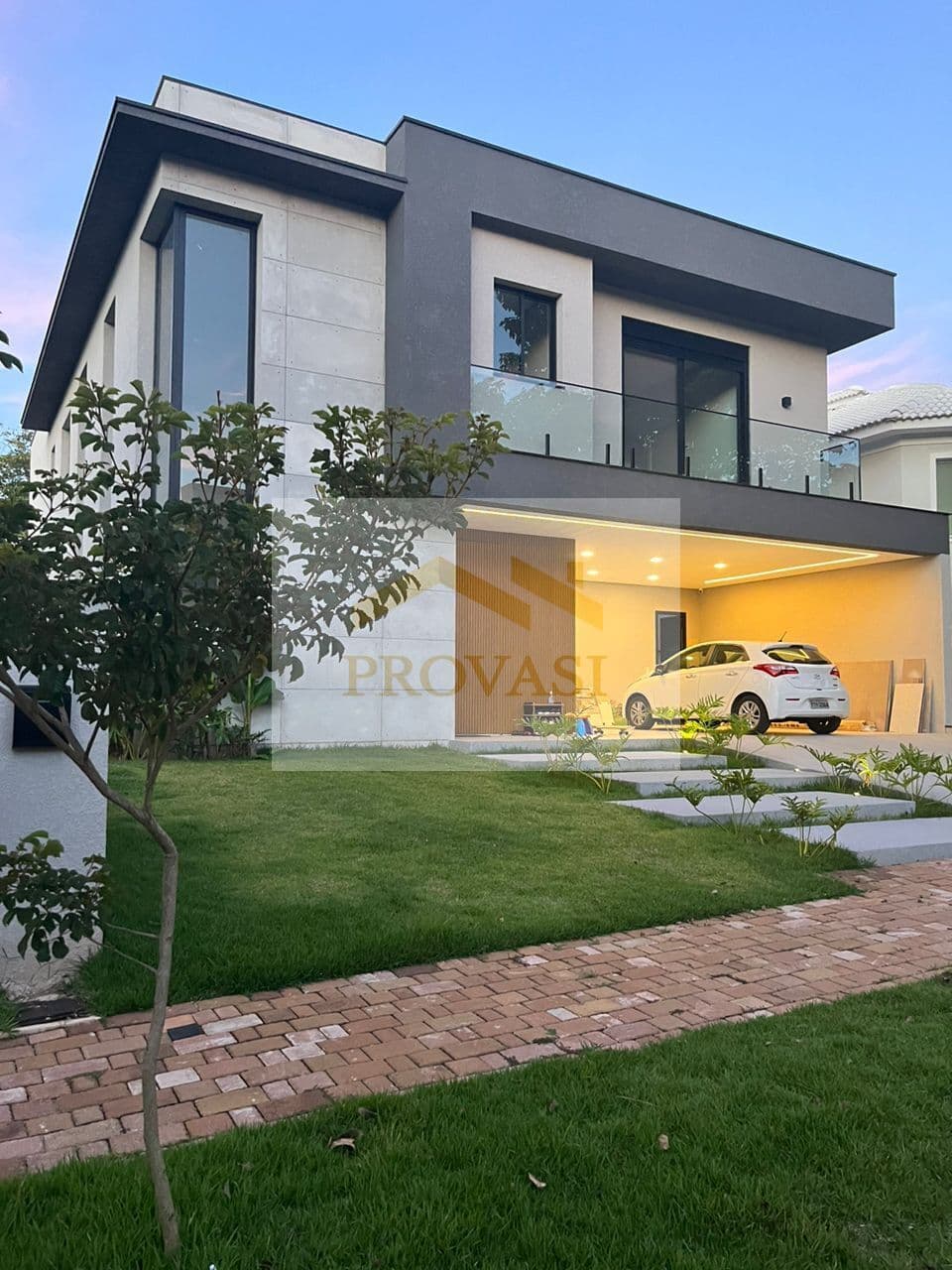 Casa Gênesis 1 - 5 Suítes - 420m²