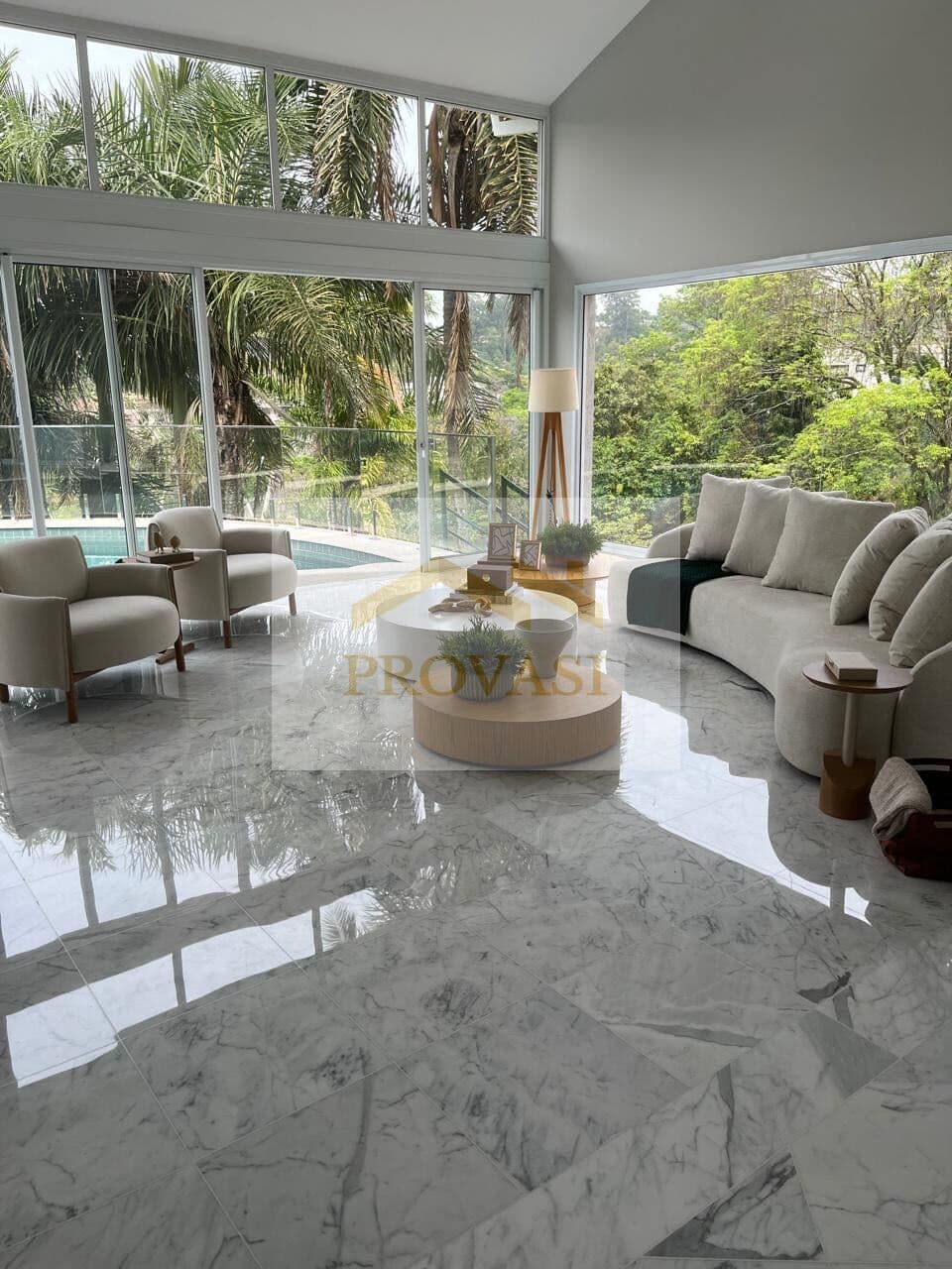 Casa com 4 suítes e 1.500m² de terreno- Tamboré 1 - Barueri