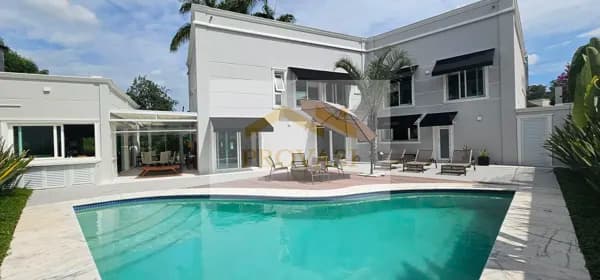 Residência de Luxo no Alphaville Residencial 2 - 612m² - 4 Suítes