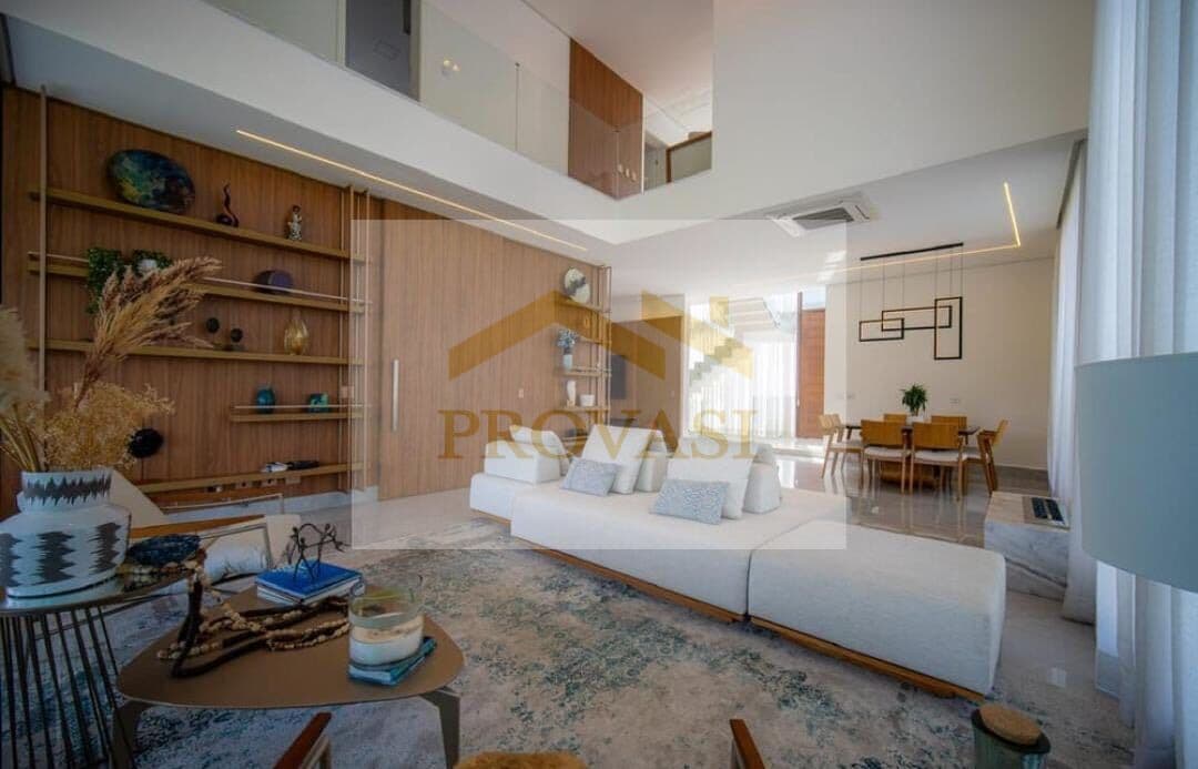 Casa com 5 Suítes em Alphaville Tamboré 11
