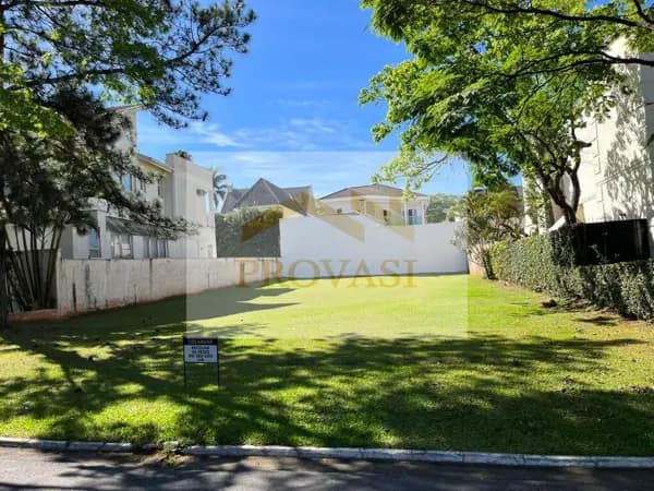 Terreno á Venda no Residencial 0