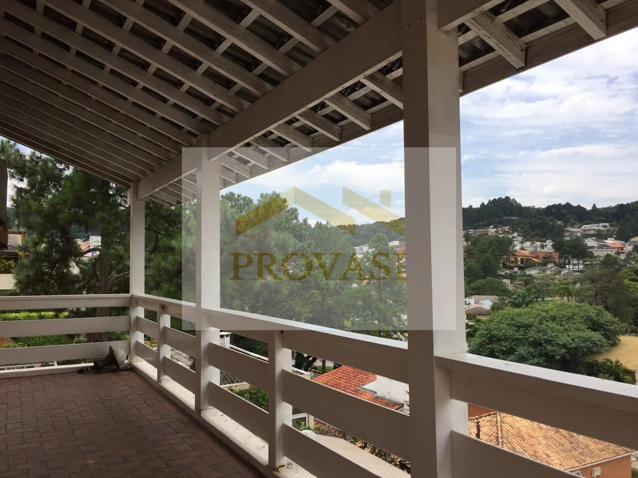 Casa com 4 suítes- 460m2 de terreno- Condominio Residencial 10- Santana de Parnaiba/SP- Locação Por R$14.000,00+ despesas