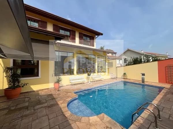 Casa à venda com 4 dormitórios e 345 metros em Alphaville – Residencial 11