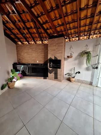 Casa em Ribeirão Preto - Jardim Ângelo Jurca