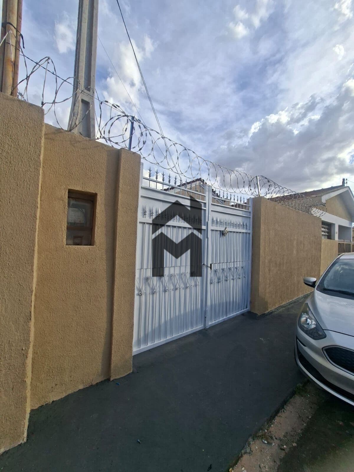 Casa em Ribeirão Preto - Vila Amélia
