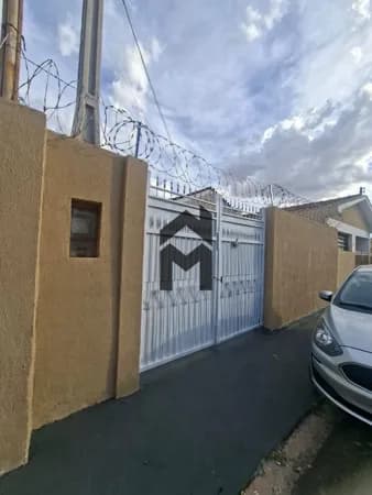 Casa em Ribeirão Preto - Vila Amélia