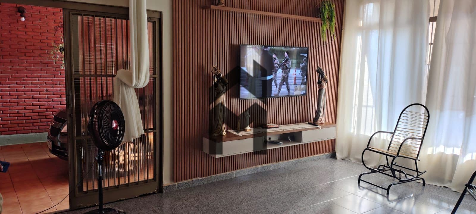 Casa em Ribeirão Preto - Jardim Macedo
