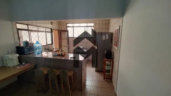 Casa em Ribeirão Preto - Ipiranga