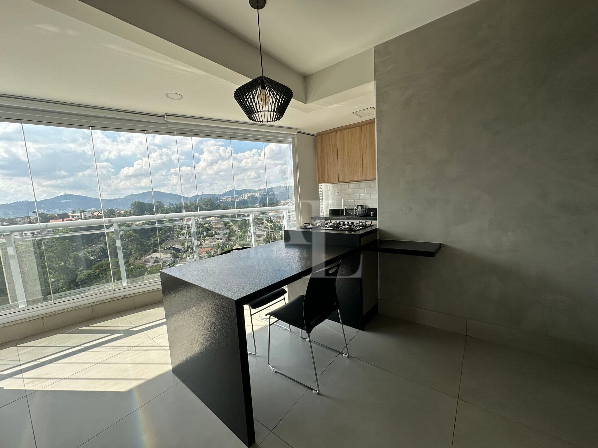 Apartamento com 2 suítes , 70 m2 e mobiliado para locação e venda