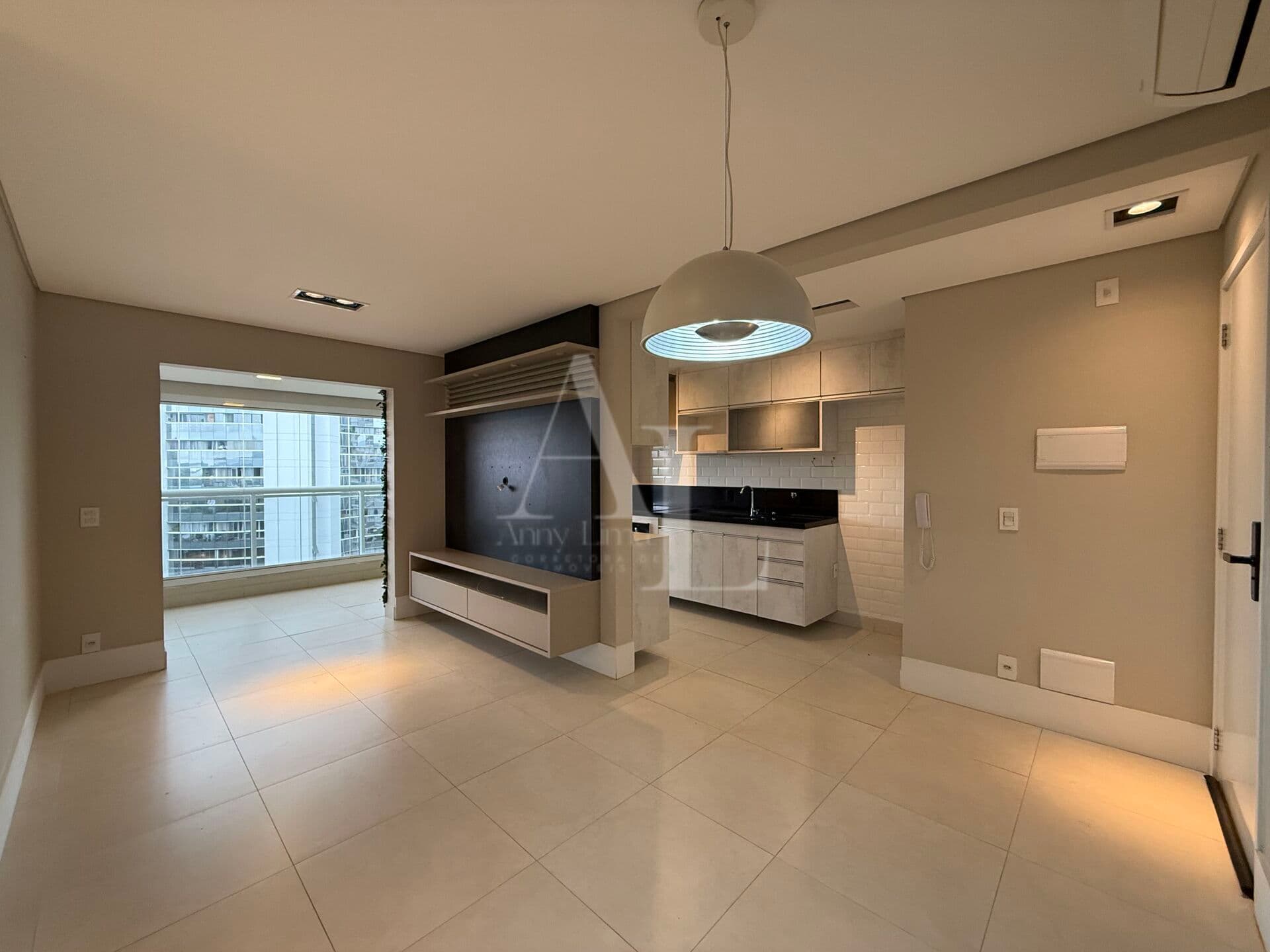 Apartamento à venda com 67m2 | 2 dormitórios - Glass Alphaville