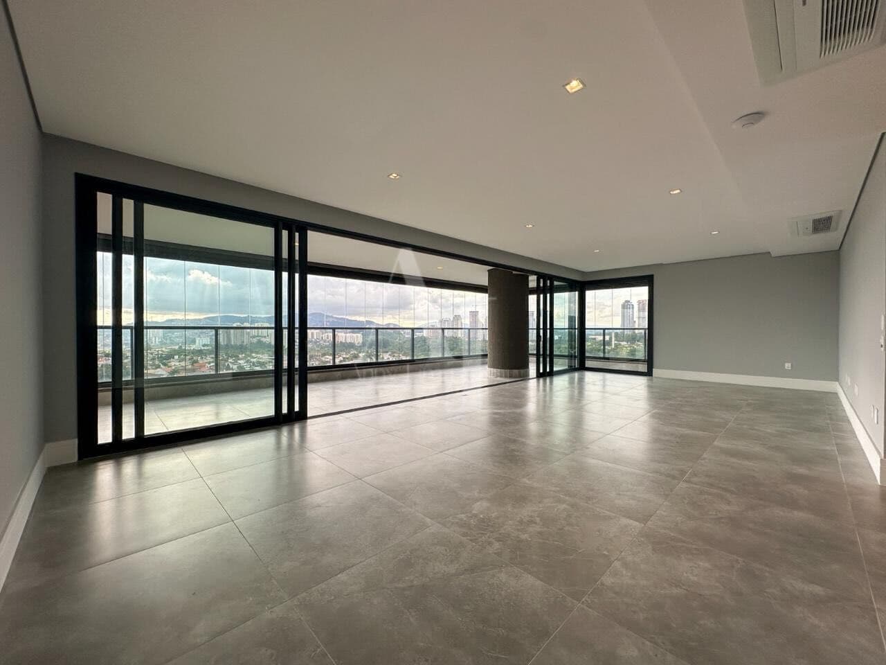 Apartamento à venda com 4 suites 4 vagas sendo 1 box, 344m2 - Canvas Alphaville