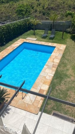 Casa semi térrea com 4 dormitórios, sendo 2 suítes, em excelente localização - Melville