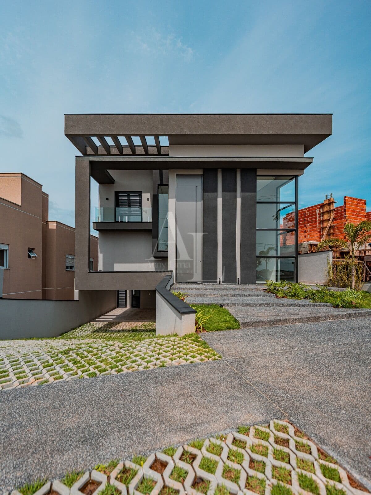 Casa à venda 4 suítes 4 vagas SPA Em condomínio New Ville - Santana de Parnaíba SP