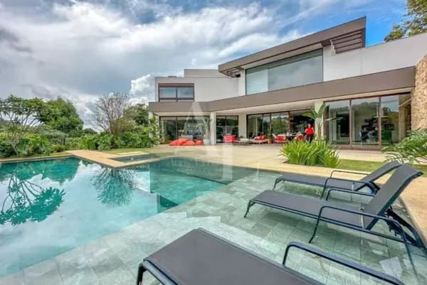Casa Alto Padrão à venda no Tamboré 1 com 4 suítes e uma vista espetacular