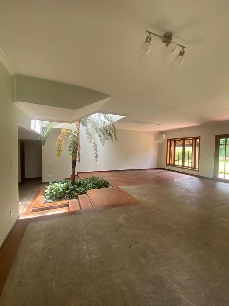 Linda Casa Sobrado à venda em Alphaville 2