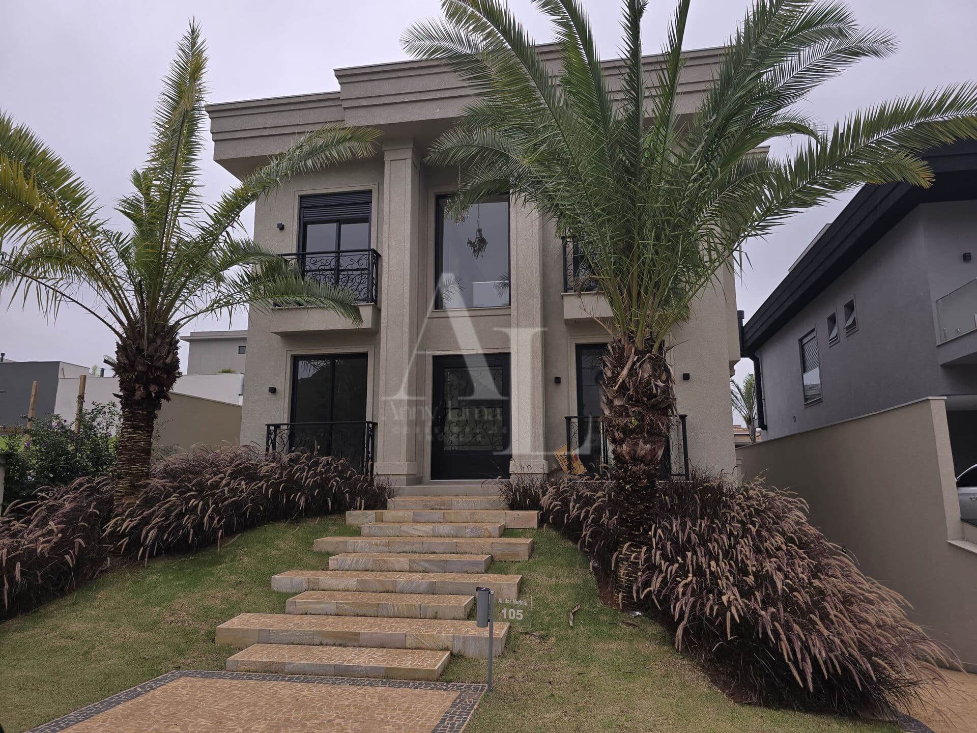 Casa de Sobrado em Genesis 2 - 4 dormitórios sendo 3 suítes