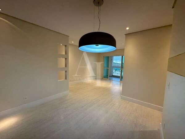 Apartamento excelente à venda com 113m2, com 3 dormitório sendo 1 suíte, 2 vagas