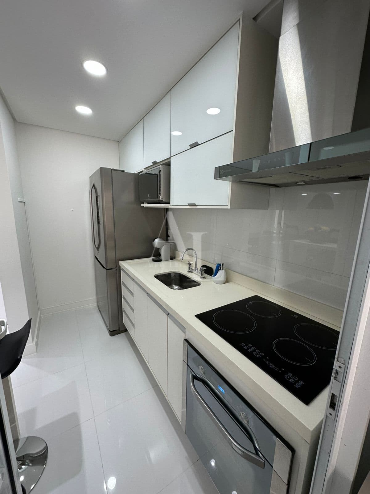 Apartamento à venda em Alphaville com 63m2 2 dormitórios - Life Park