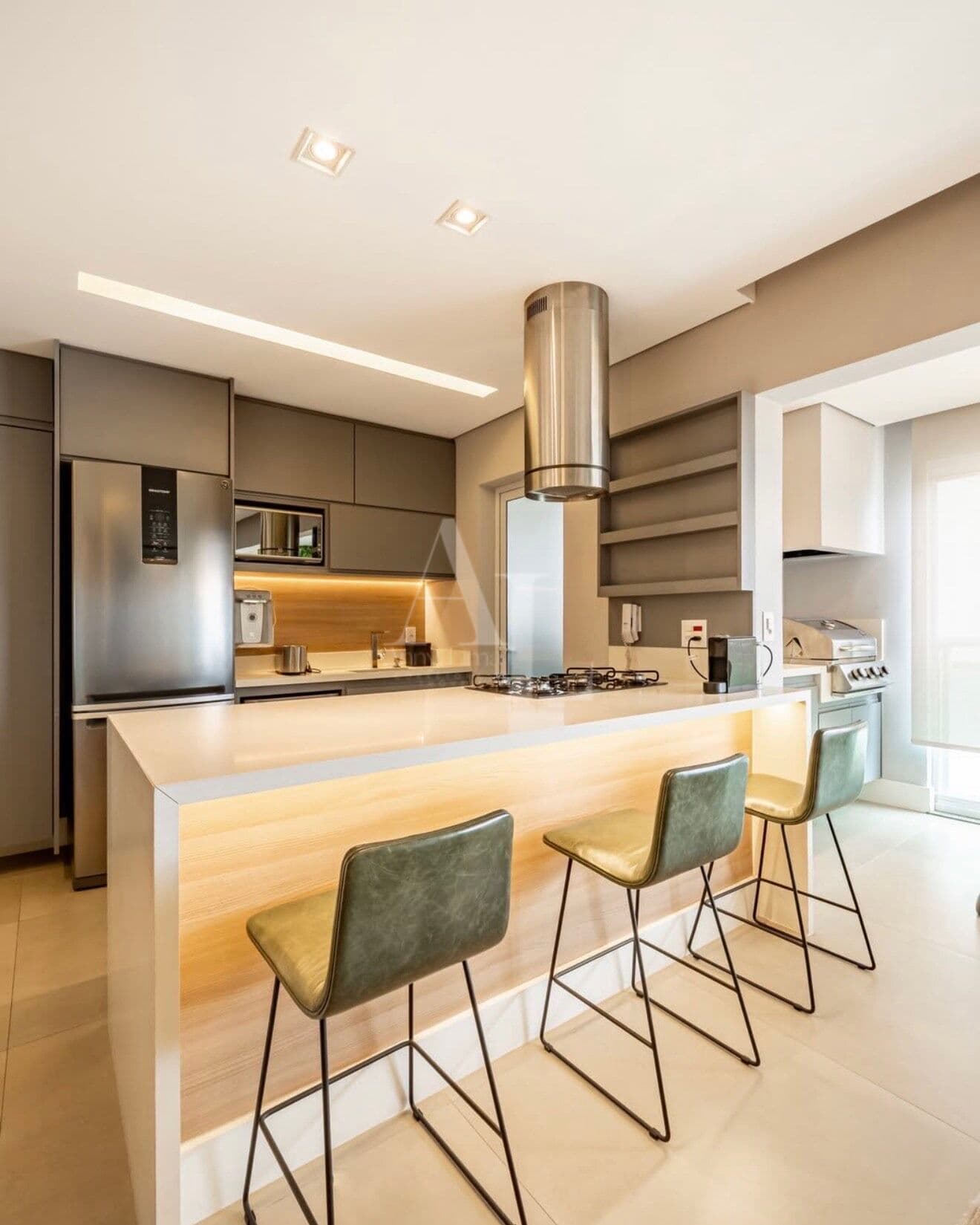 Apartamento Alto Padrão mobiliado e decorado com 98m2 3 suítes - One Gramercy Park