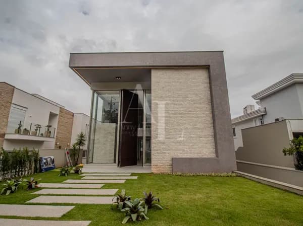 Casa Alto Padrão nova à venda com 4 suítes - Melville