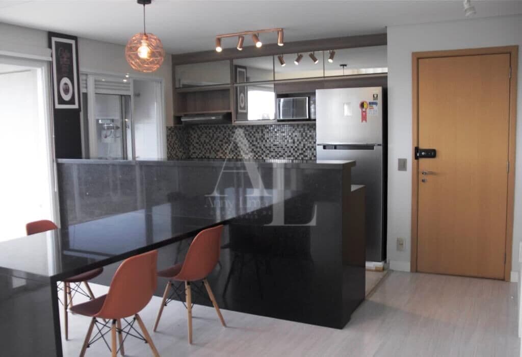 Apartamento Cobertura Triplex com Piscina, churrasqueira, 3 suites e 3 vagas no melhor do 18 do Forte - Novare Alphaville
