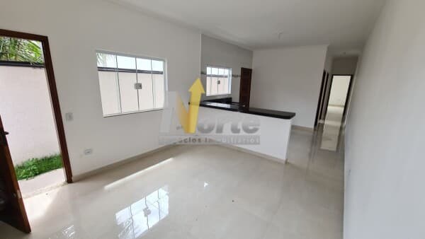Casa em Caraguatatuba - Balneário dos Golfinhos