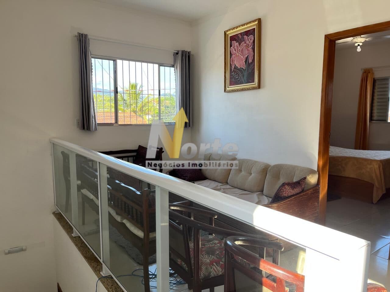 CASA SOBRADO COM EDICULA NOS FUNDOS