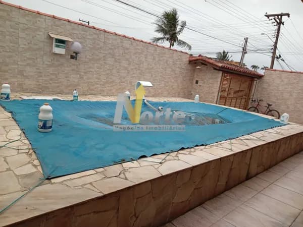 Casa em Caraguatatuba - Jardim Porto Novo