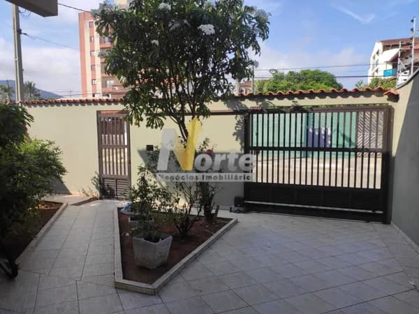 Casa em Caraguatatuba - Martim de Sá