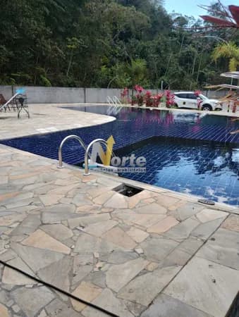 APARTAMENTO ACONCHEGANTE E PRÓXIMO AO MAR EM CARAGUATATUBA/SP