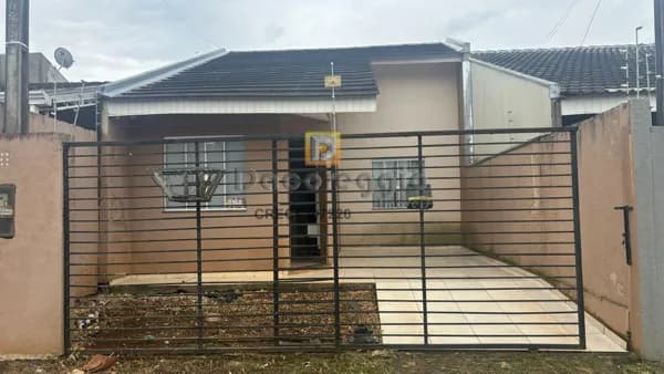 Casa em Guarapuava - Boqueirão