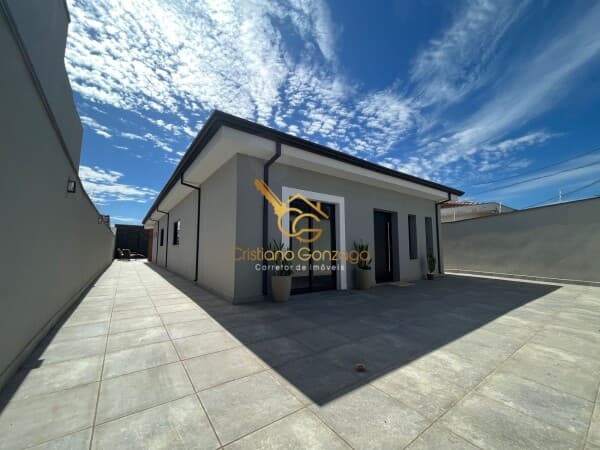 Casa em Mogi Guaçu - Jardim Santo Antônio