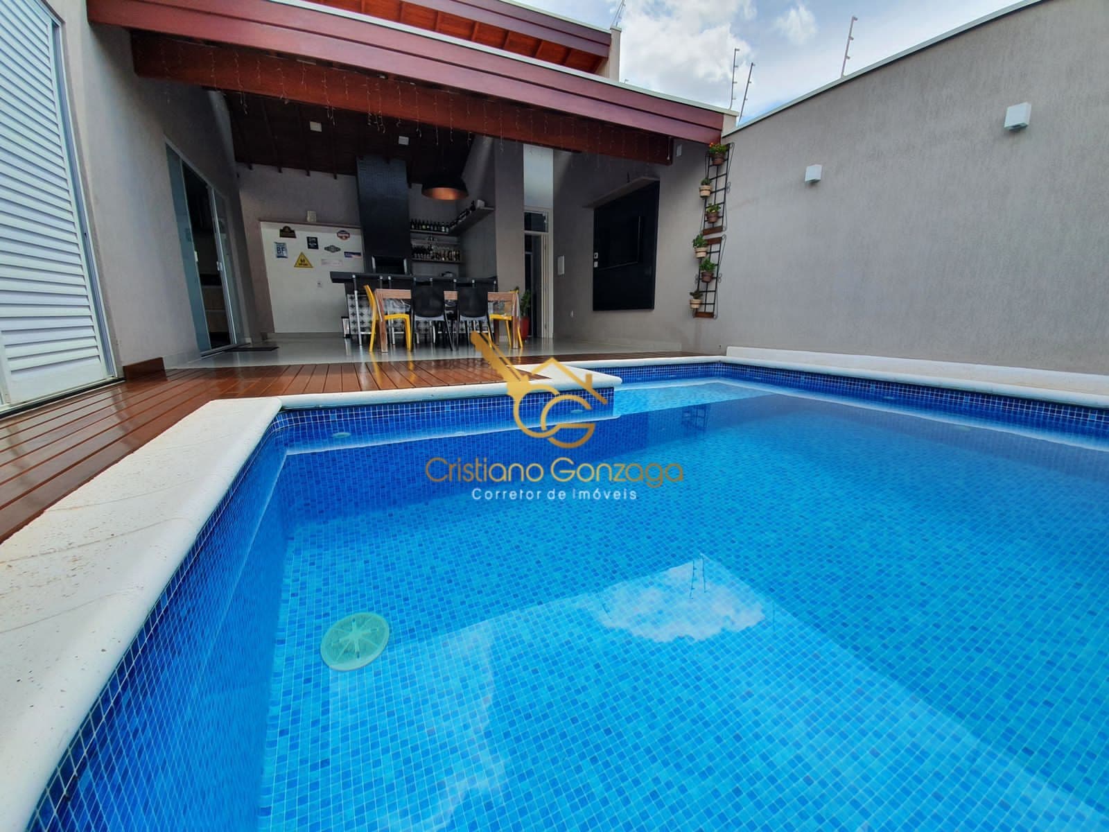 Casa em Mogi Mirim - Residencial do Bosque