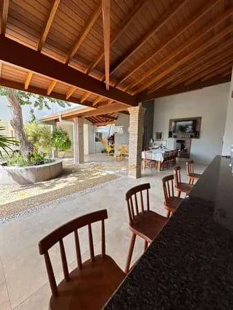 Casa em Mogi Mirim - Saúde