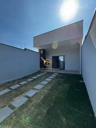Casa em Mogi Guaçu - Jardim Itacolomy