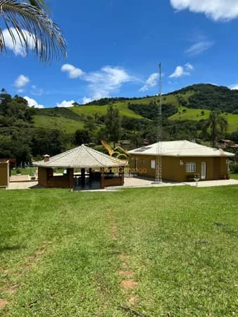 Fazenda/Sítios/Chácaras em Monte Sião - Centro