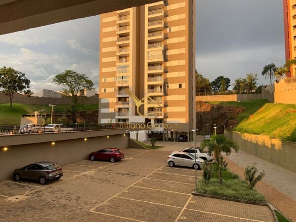 Apartamento à venda no centro de Mogi Guaçu/SP
