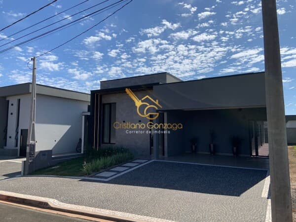 Casa à venda no Condomínio Residencial Califórnia - Estiva Gerbi/SP