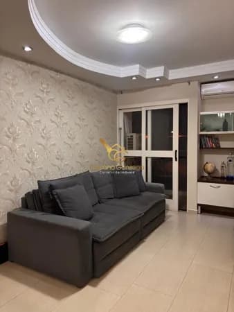 Apartamento com ótima localização.